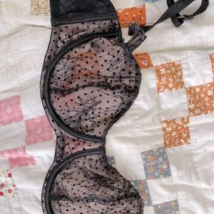 VS Lingerie Bra Worn once 💗